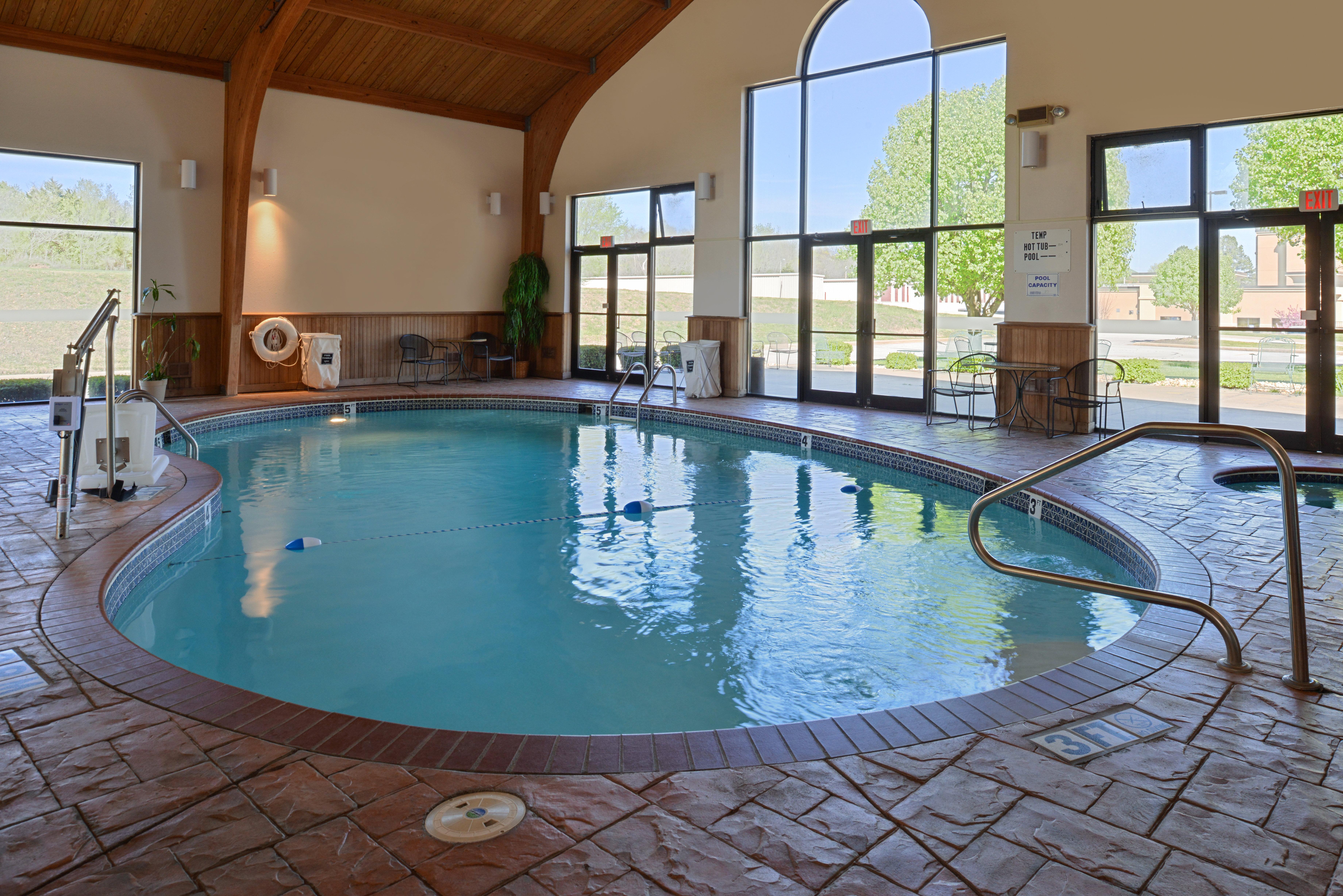 Holiday Inn Express Hotel & Suites Harrison Extérieur photo