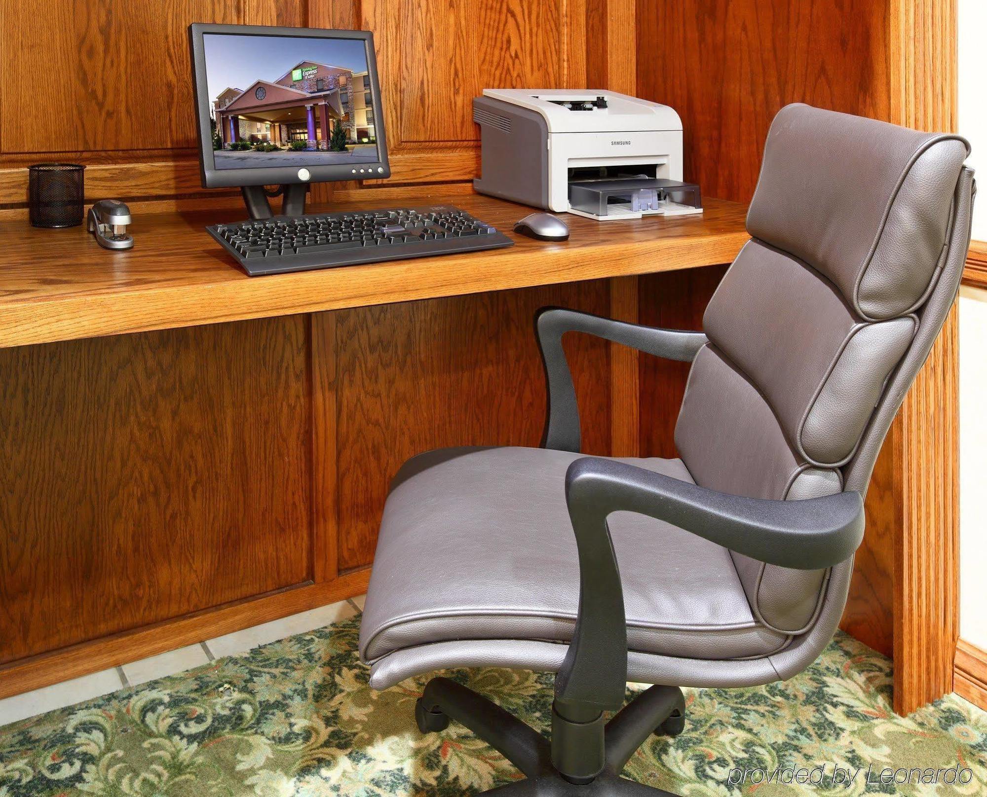 Holiday Inn Express Hotel & Suites Harrison Extérieur photo